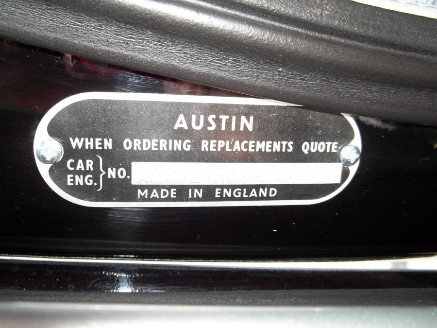  Austin A35 2-Door Saloon 1957 года  (фото 11 из 13)